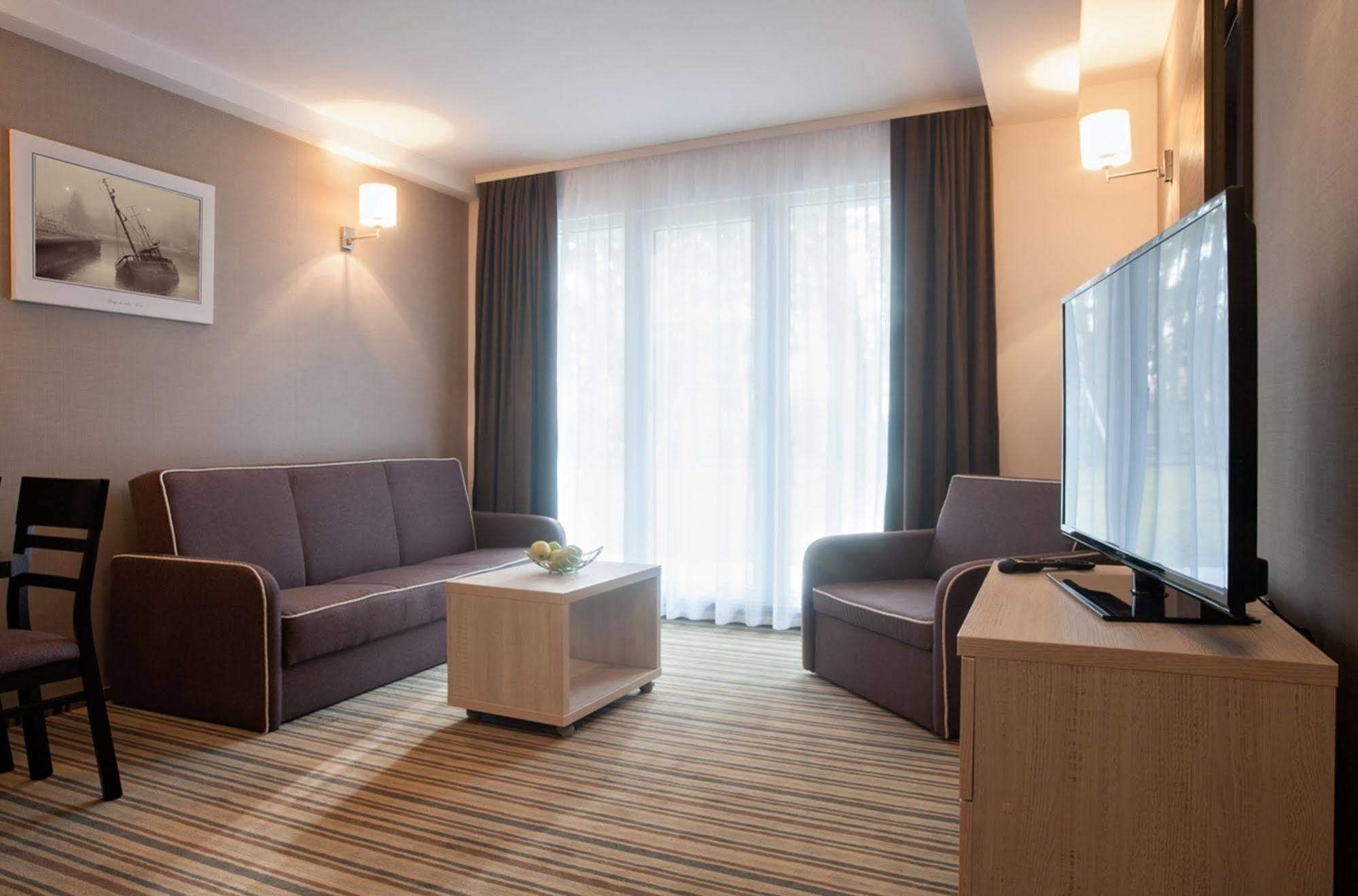 Waterside Resort Darlowko Dış mekan fotoğraf